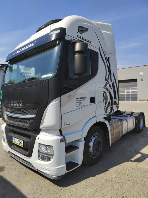 Tahač IVECO AS440ST/FP LT (2019) — pronájem