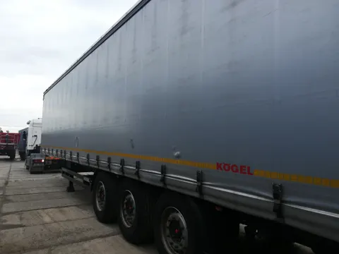 Návěs KÖGEL SN 24 (2018) — pronájem