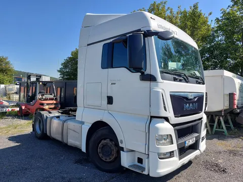 Tahač MAN TGX (2016) — pronájem